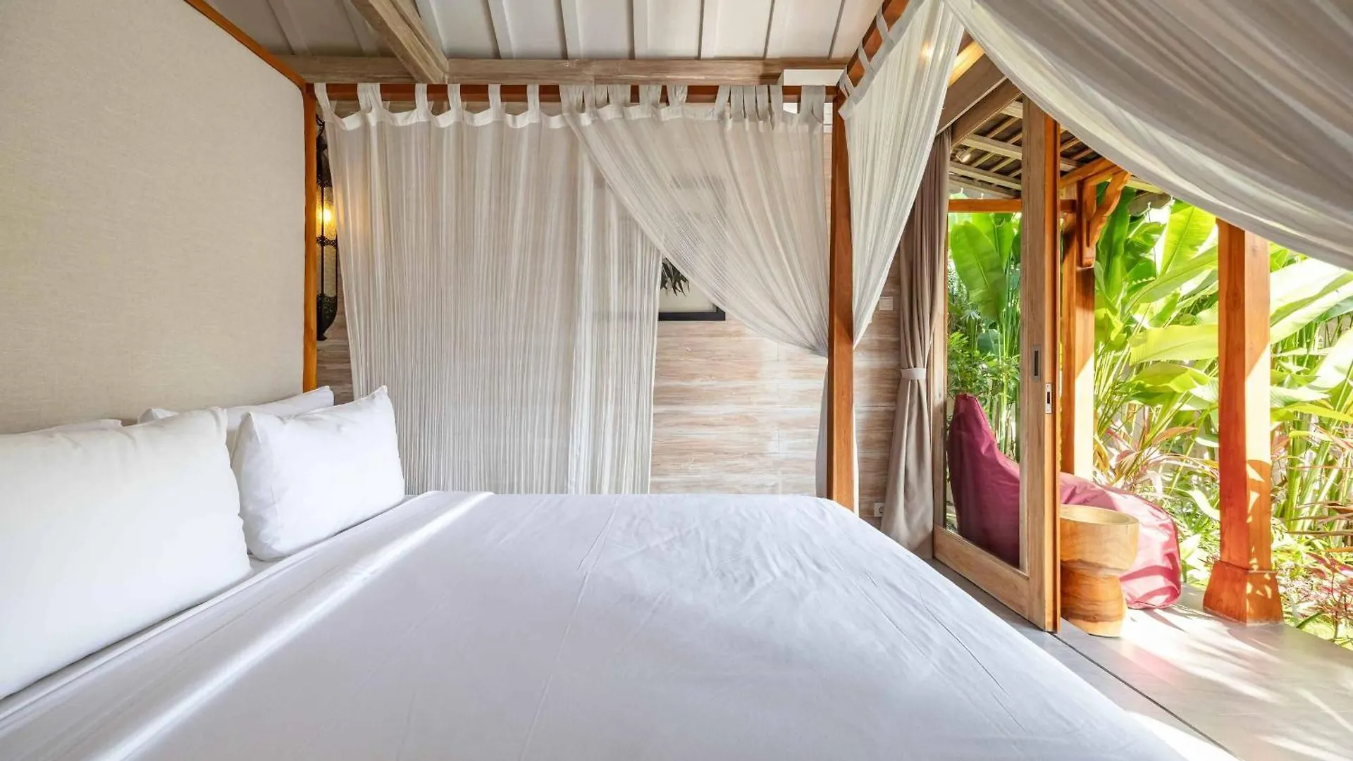 Villa Du Bah - Family Gateway 3Br Villa 12Min To Beach With Private Pool And Parking Kerobokan