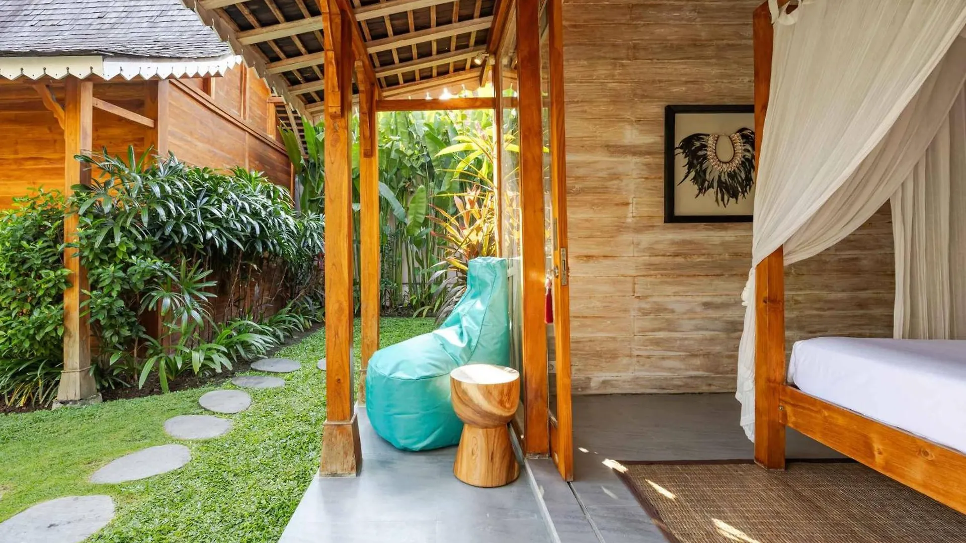 Villa Du Bah - Family Gateway 3Br Villa 12Min To Beach With Private Pool And Parking Kerobokan  Indonesia